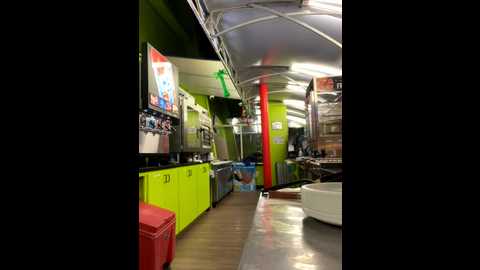 itspinkkk @ stripchat on 20251105