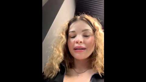 smellsex @ stripchat on 20251105