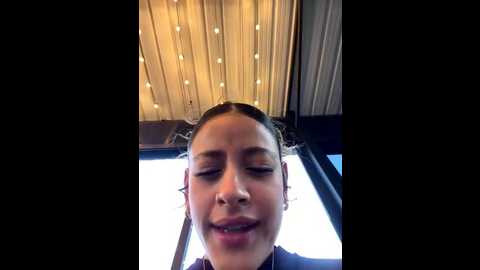 alana15 @ stripchat on 20251106