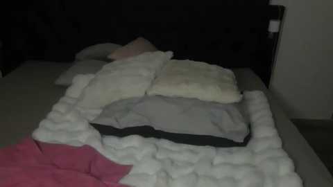 amanda_jewelzx @ stripchat on 20251106