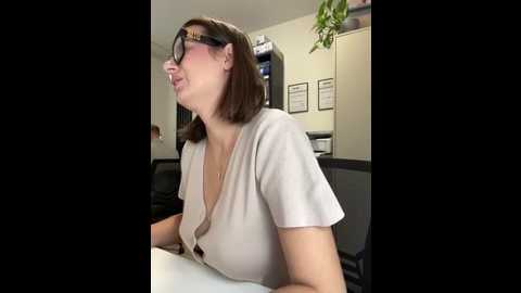 hii_lolla @ stripchat on 20251106