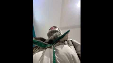 likacat @ stripchat on 20251106