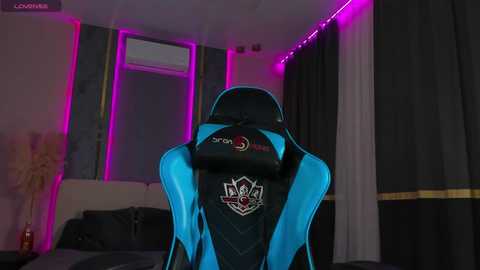 lunamuna1 @ stripchat on 20251106