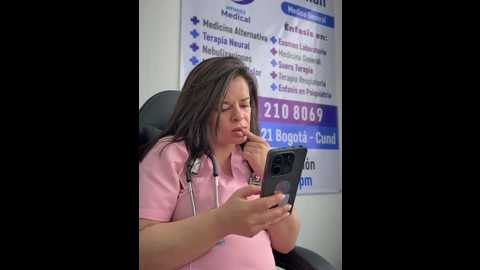 nathalia_28_ @ stripchat on 20251106