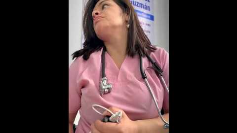 nathalia_28_ @ stripchat on 20251106