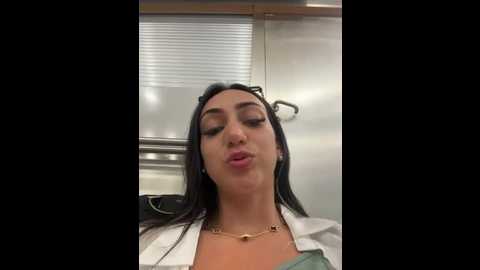 ninabigtitied @ stripchat on 20251106