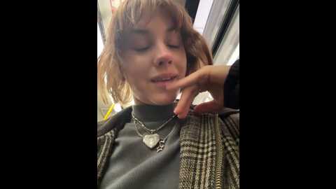 only_april @ stripchat on 20251106