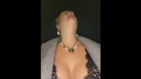 sexybiene969 @ stripchat on 20251106