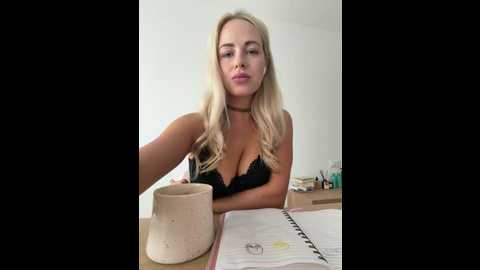 streetdoll @ stripchat on 20251106