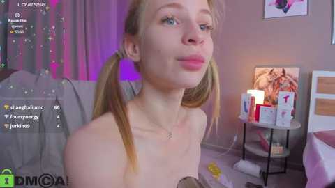 elis_fox @ stripchat on 20251107