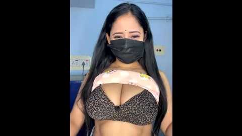 hot_honey77 @ stripchat on 20251107