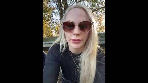 june695_ @ stripchat on 20251107