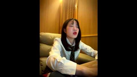 littleqiu @ stripchat on 20251107