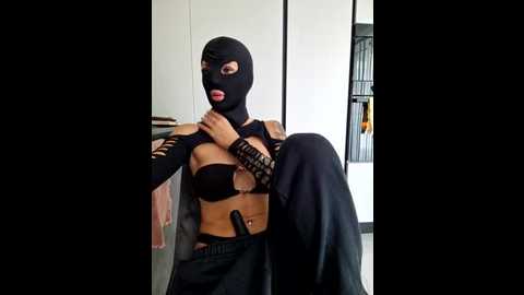 luna_veil @ stripchat on 20251107