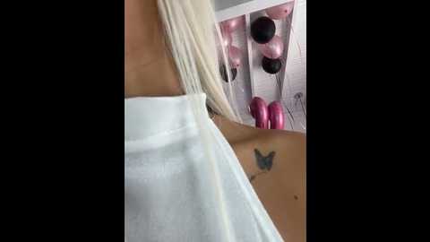 mystiquexxx @ stripchat on 20251107