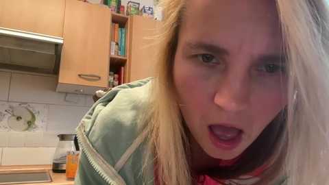 s_te_fan_i @ stripchat on 20251107