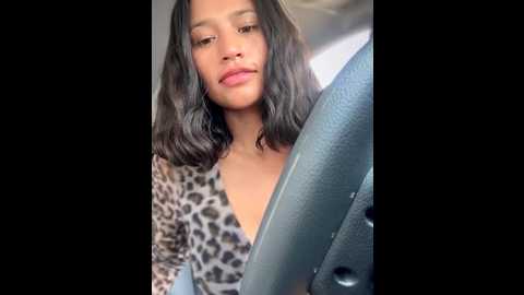 sexi_noemi @ stripchat on 20251107