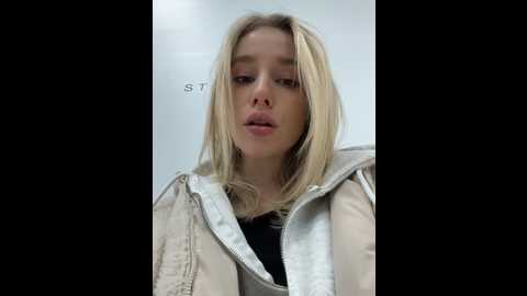 sssativa_model @ stripchat on 20251107