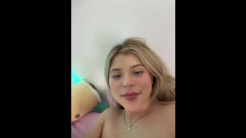 _alicee_1 @ stripchat on 20251108