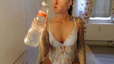 davinja @ stripchat on 20251108