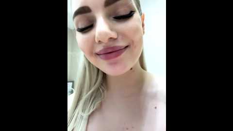 hugeboobsalice @ stripchat on 20251108