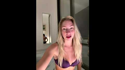 luisabecker @ stripchat on 20251108