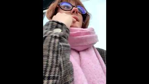 only_april @ stripchat on 20251108