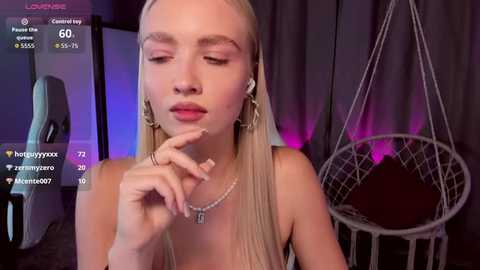 tessagrays @ stripchat on 20251108