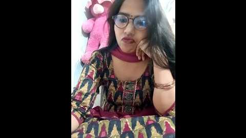 urvashi01224 @ stripchat on 20251108