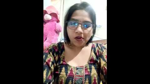 urvashi01224 @ stripchat on 20251108