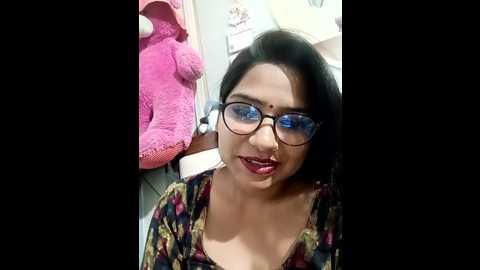 urvashi01224 @ stripchat on 20251108
