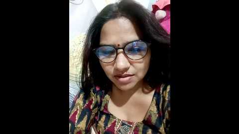 urvashi01224 @ stripchat on 20251108