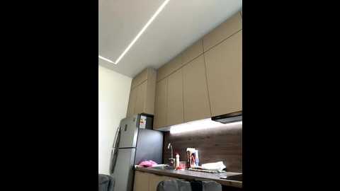 wet__bunny @ stripchat on 20251108