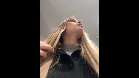 baravisha @ stripchat on 20251109