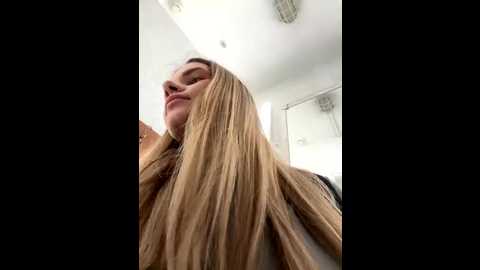 baravisha @ stripchat on 20251109