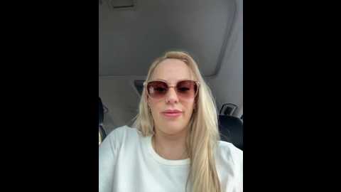 june695_ @ stripchat on 20251109