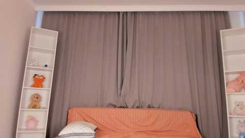 tinki_winkii @ stripchat on 20251109