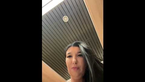 tisha_busty @ stripchat on 20251109