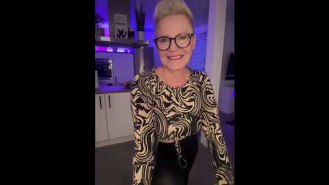 german_milf @ stripchat on 20251110