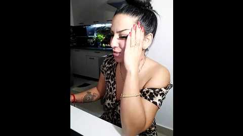 hot_babygirl @ stripchat on 20251110