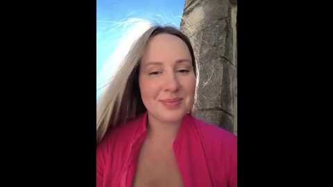 mona_plus @ stripchat on 20251110