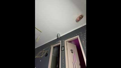 nickilike @ stripchat on 20251110