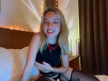 sirenabelle @ stripchat on 20251110