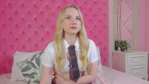 sky_cutie @ stripchat on 20251110