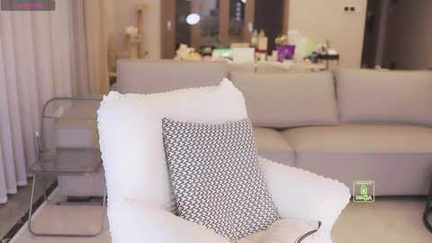 bella_999 @ stripchat on 20251111