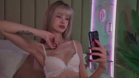 bellasecrett @ stripchat on 20251111