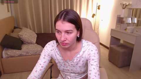 bellla_haddid @ stripchat on 20251111