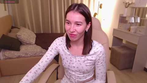 bellla_haddid @ stripchat on 20251111