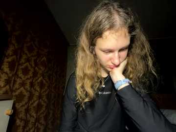 eva_angel3 @ stripchat on 20251111