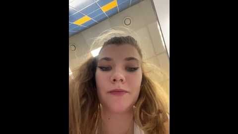 holy_tereza @ stripchat on 20251111